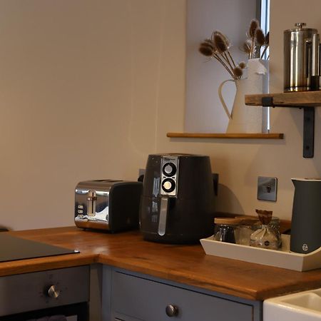 Cowshed In The Black Mountains Abergavenny Esterno foto