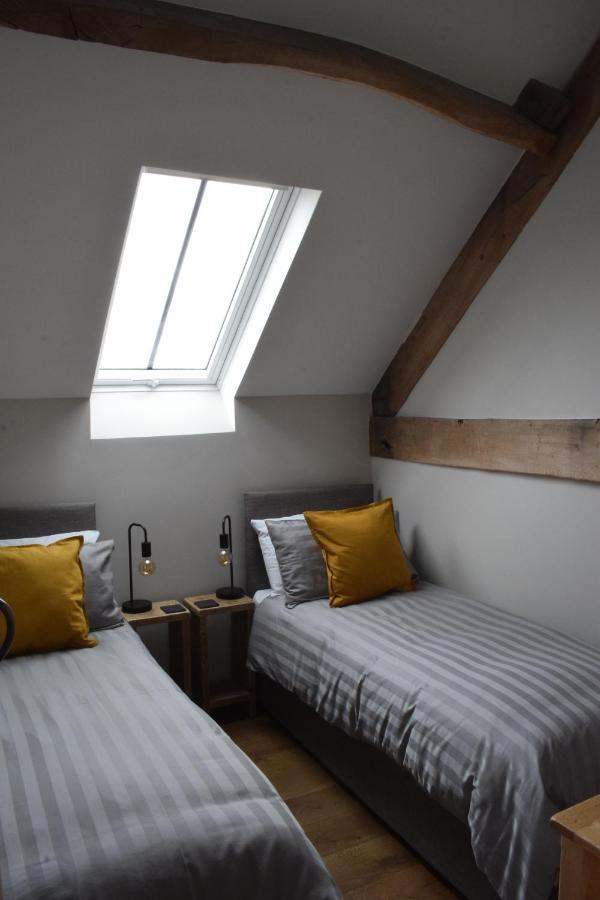Cowshed In The Black Mountains Abergavenny Esterno foto