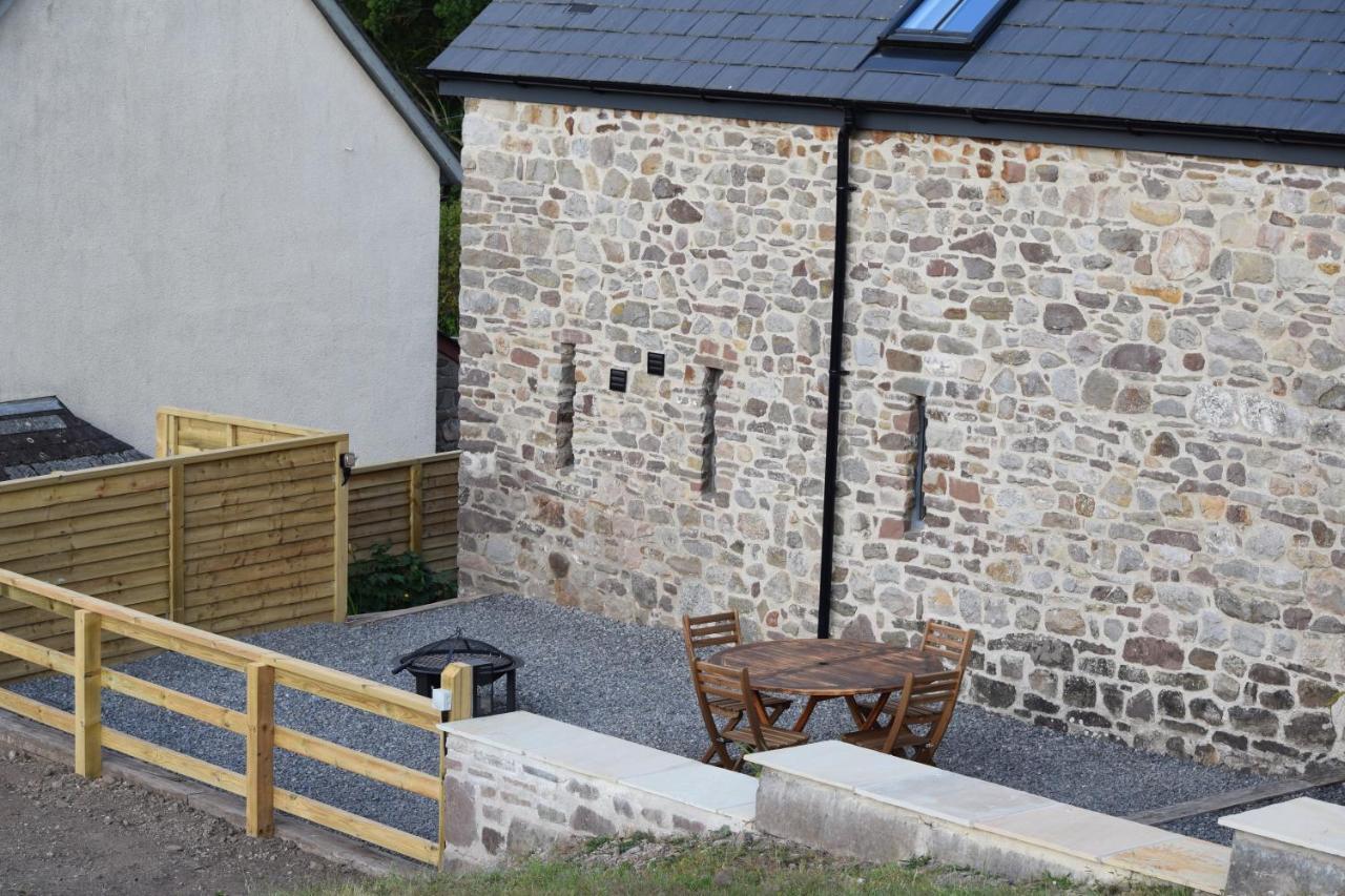 Cowshed In The Black Mountains Abergavenny Esterno foto